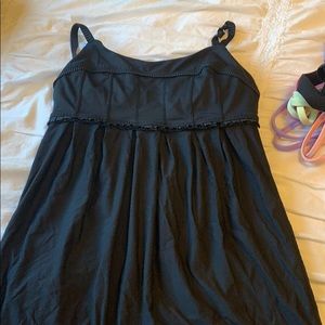 Lululemon workout top